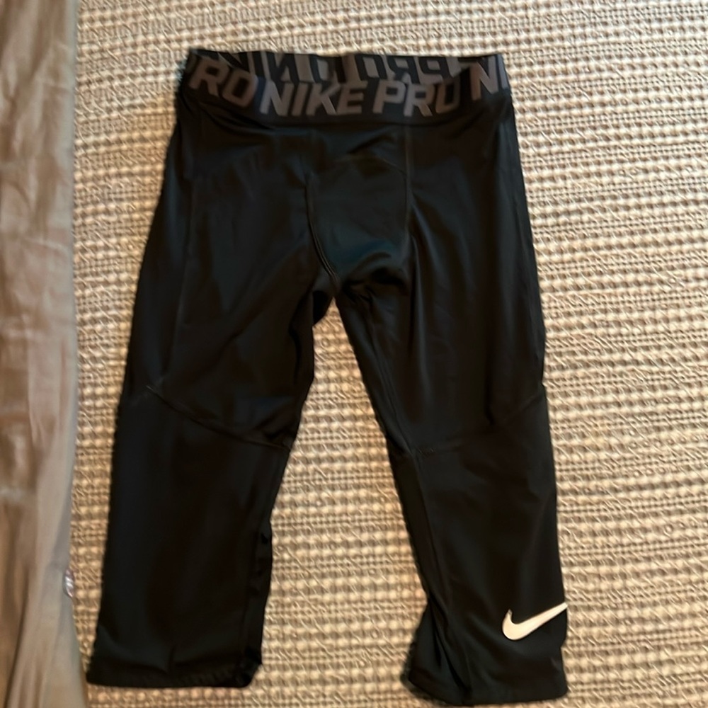 Boys Nike Pro crop leggings